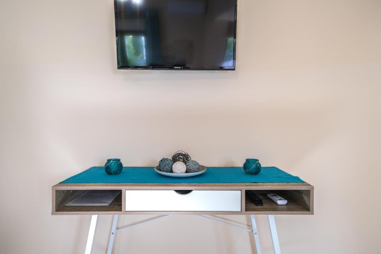 Iro City And Beach Boutique Homes Chania  Екстер'єр фото