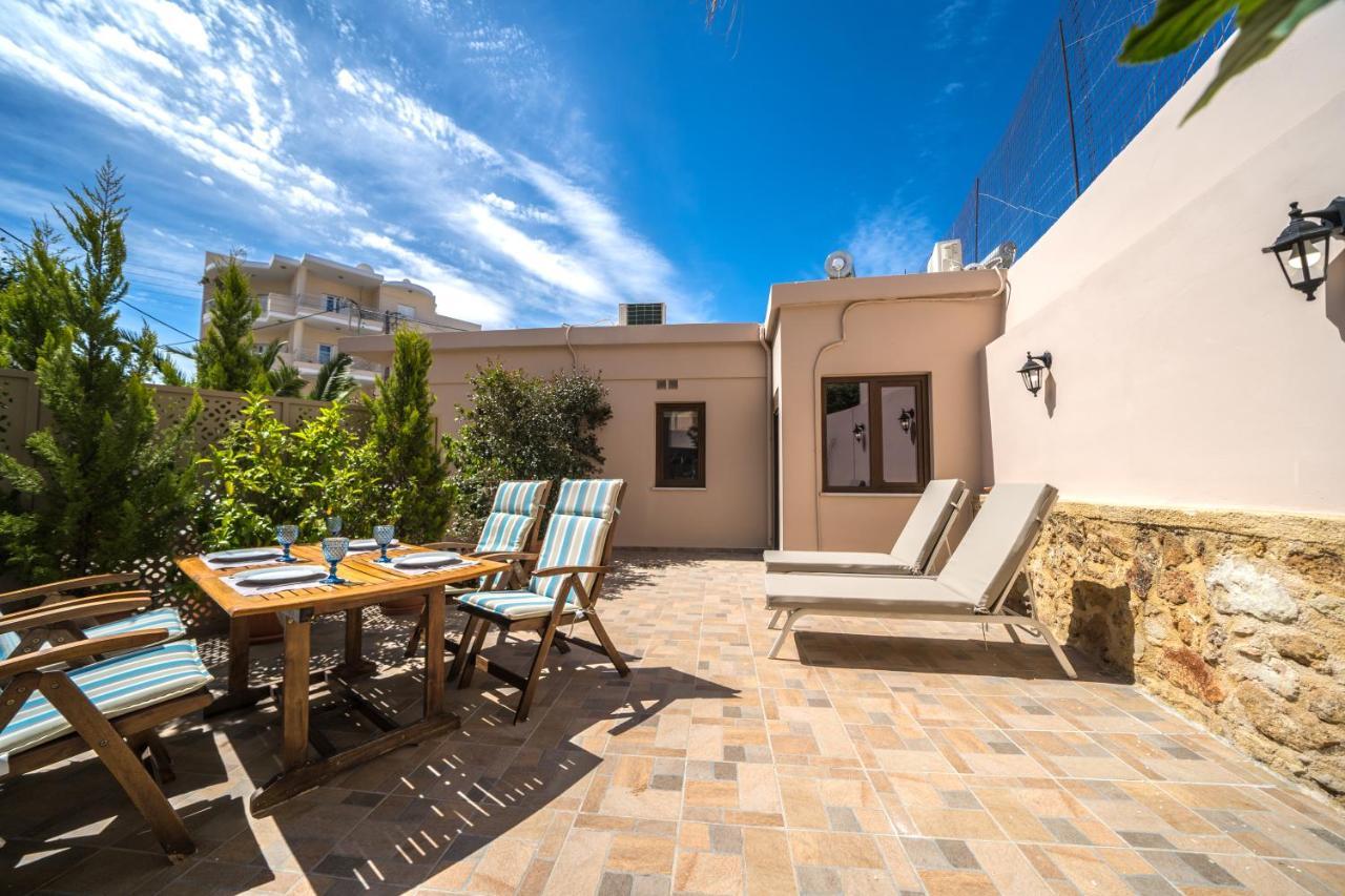 Iro City And Beach Boutique Homes Chania  Екстер'єр фото