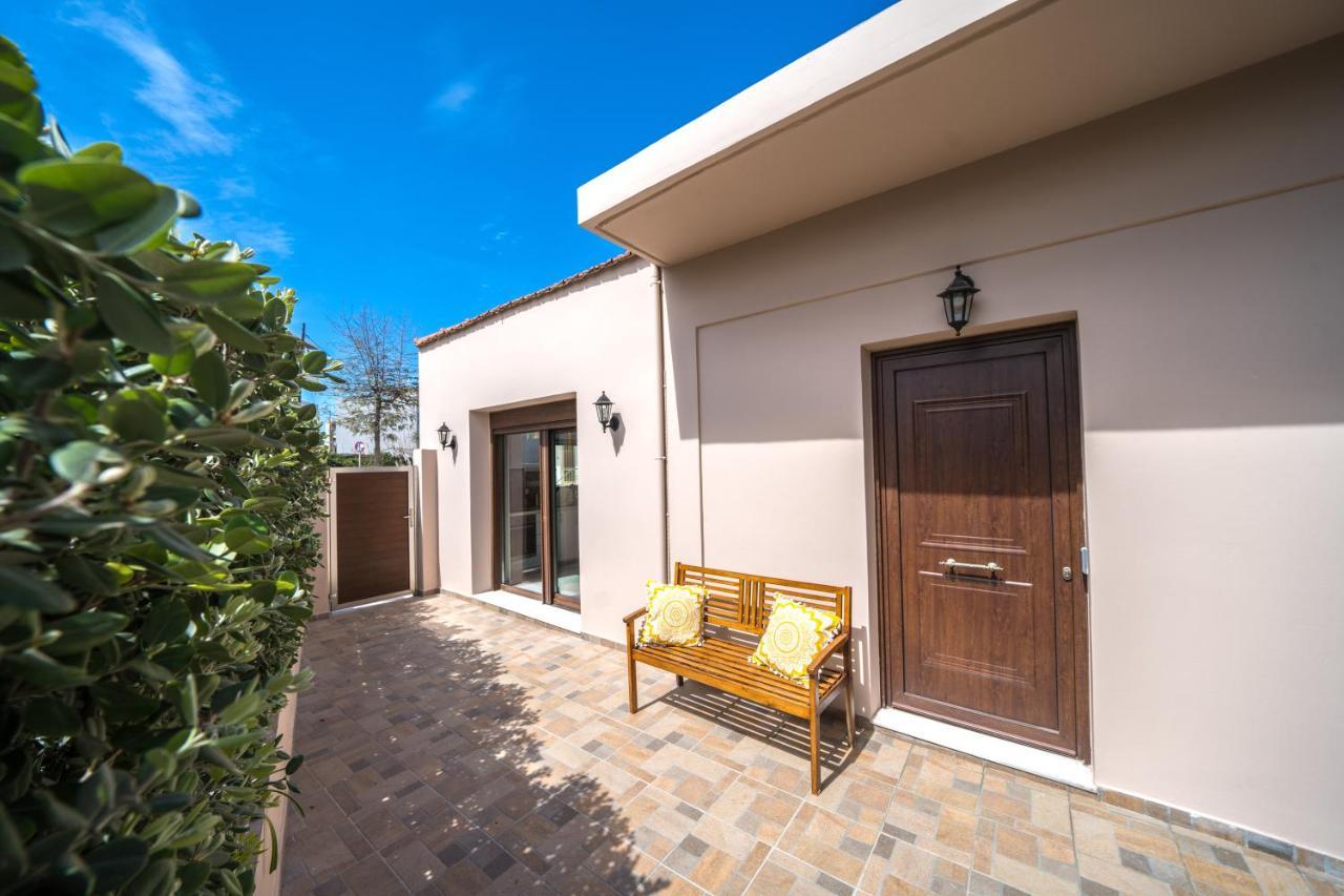 Iro City And Beach Boutique Homes Chania  Екстер'єр фото