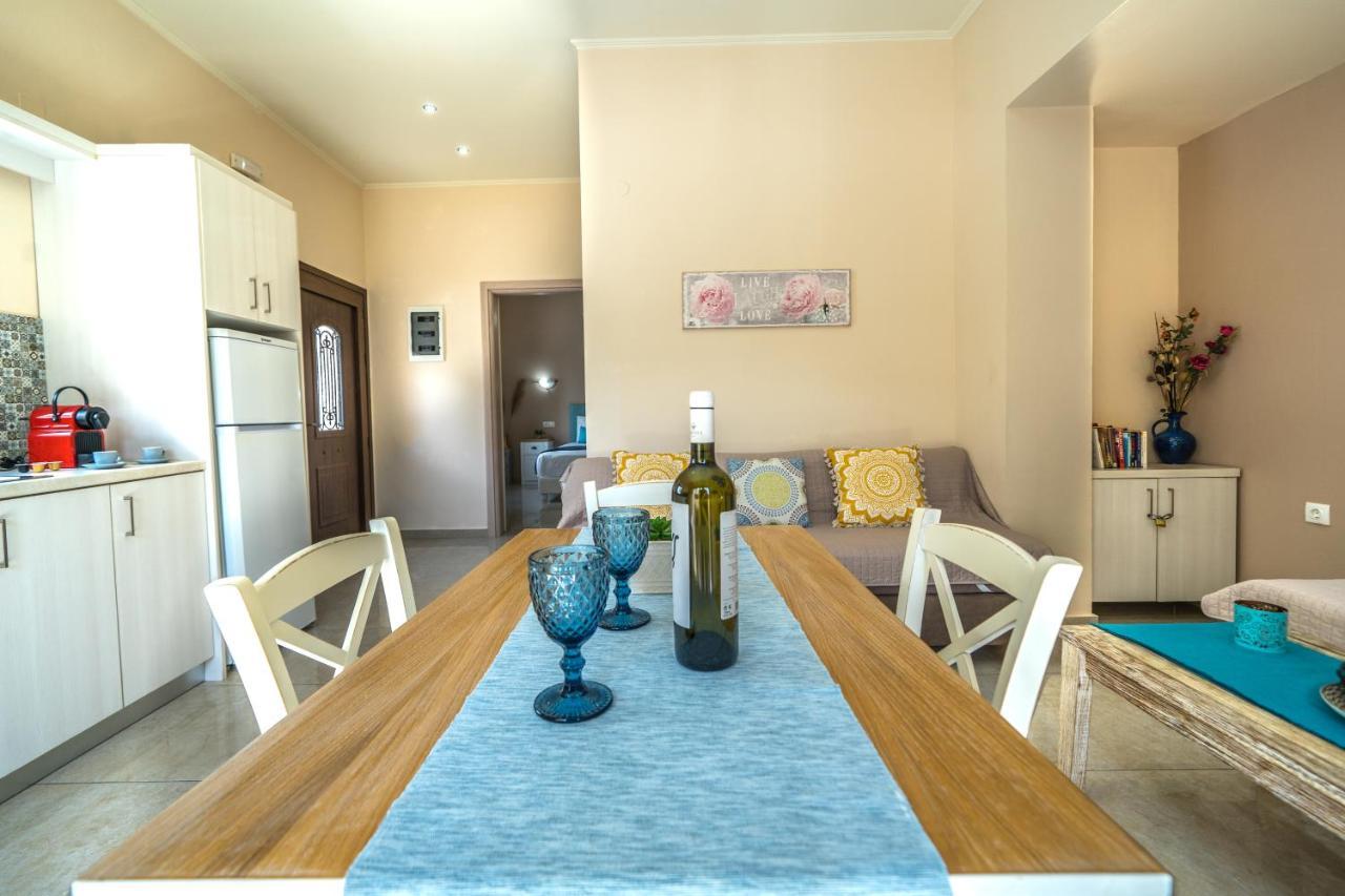 Iro City And Beach Boutique Homes Chania  Екстер'єр фото